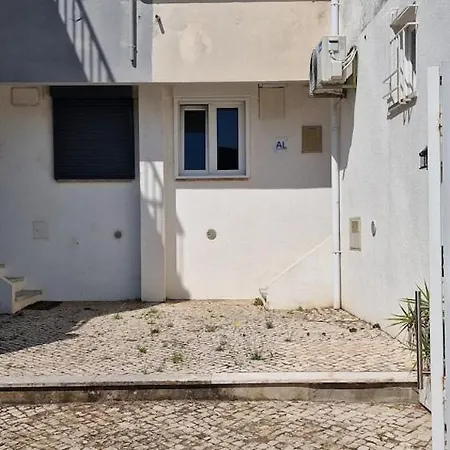 T1 Solário 16, * Sesimbra